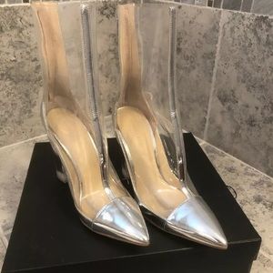 NEW Kendall and Kylie clear boots